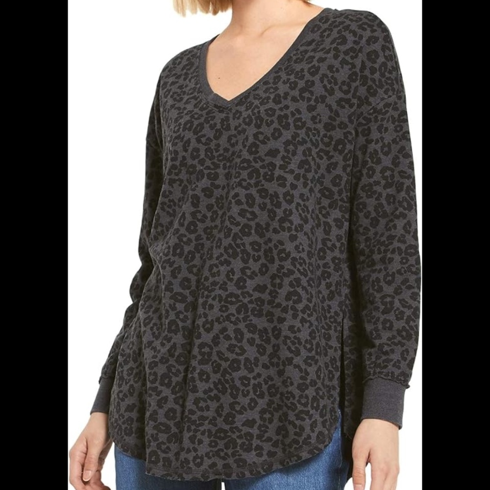 Leopard V-Neck Top